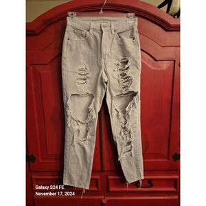 American Eagle Size 6 Reg Mom Jeans Factory Thrashed Distressed Light Gray EUC